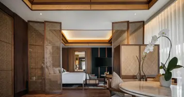 Meru Suite Ocean View